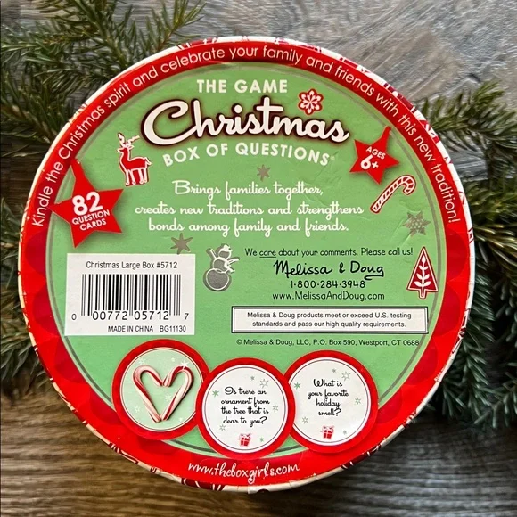 Melissa & Doug Christmas Box of Questions game. ALL AGES. Holiday games. - Picture 4 of 8